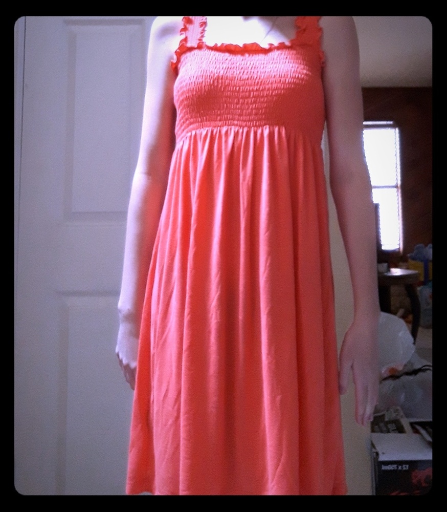 Dress for girls /women very elastic and expandable